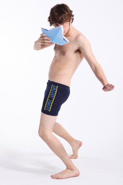 大男特多龍四角泳褲