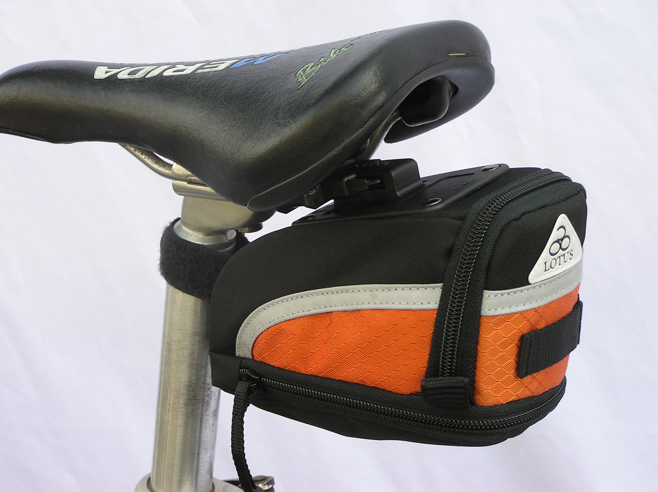 LOTUS Saddle Bag 座墊袋