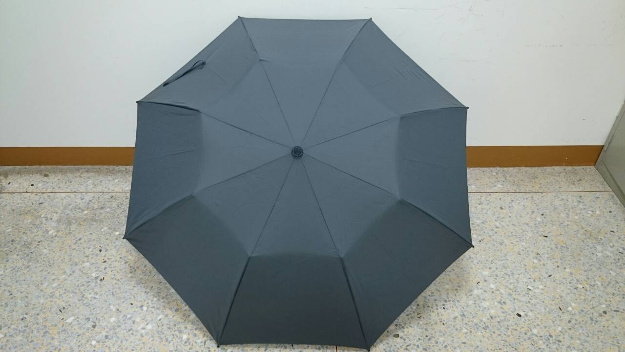 28吋二折自動開-灰色碰其