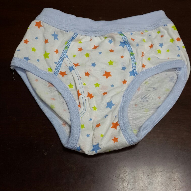 ap男童三角內褲
