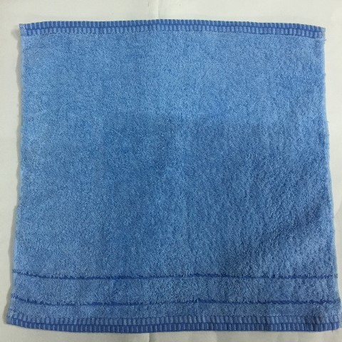 彩條緞檔方巾
