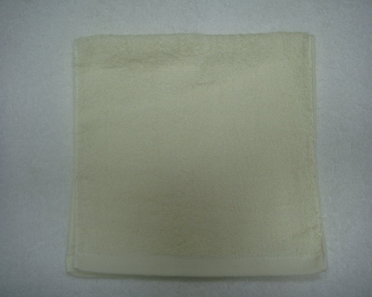 素色緞條童巾3入MO3092