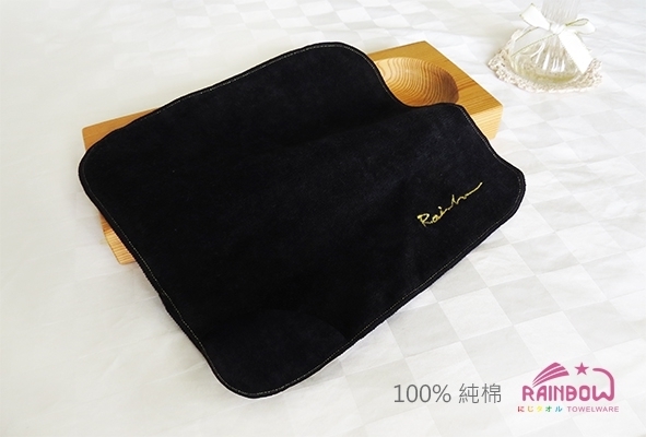 剪絨刺繡方巾