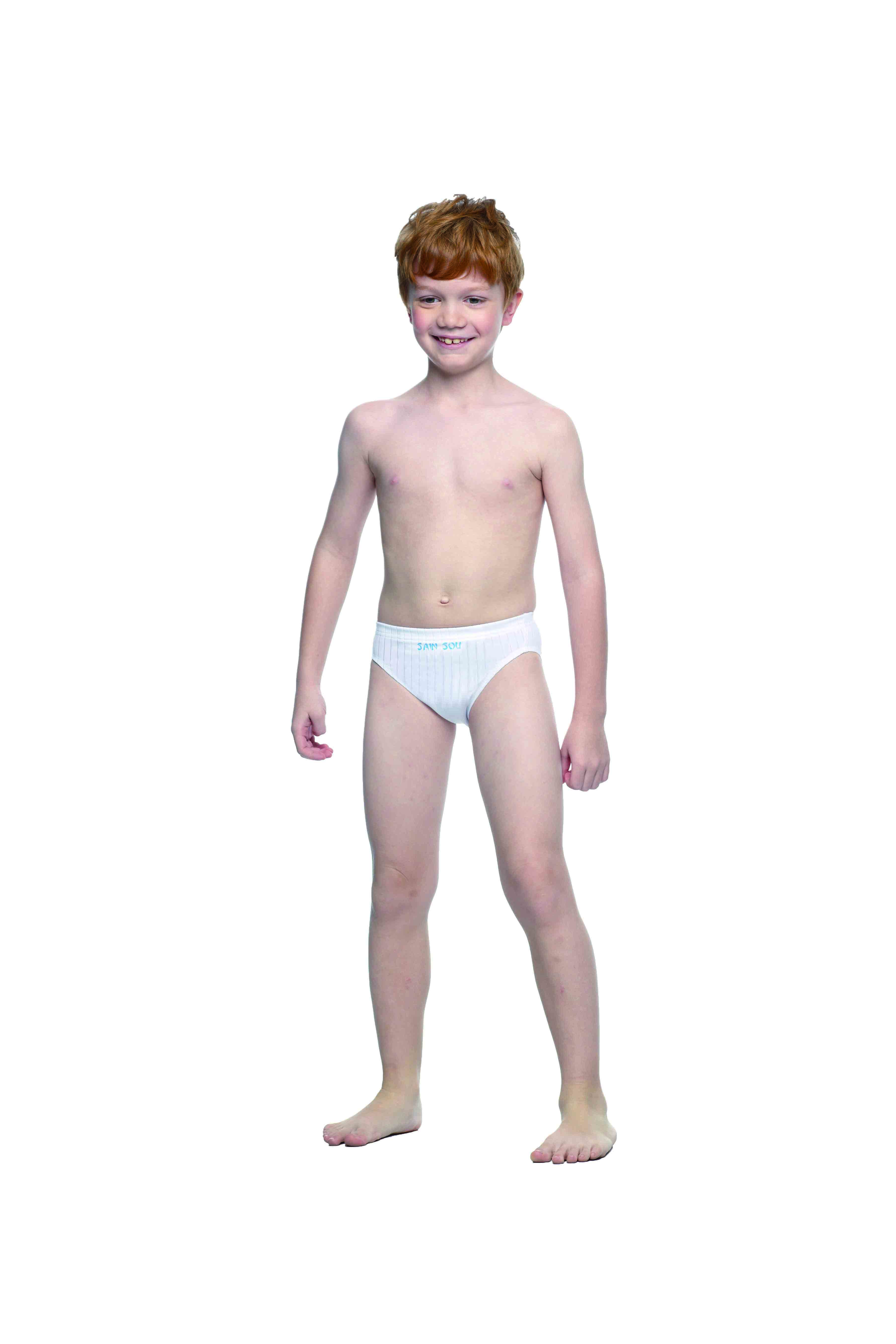 小男三角泳褲
