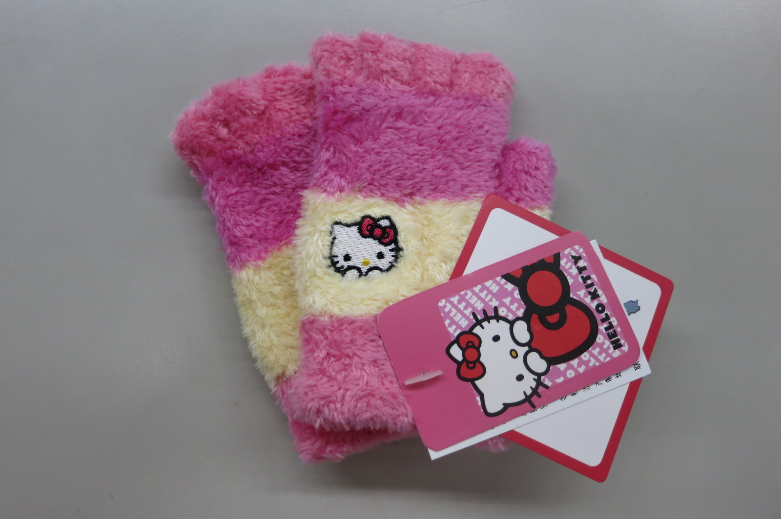 HELLO KITTY手套