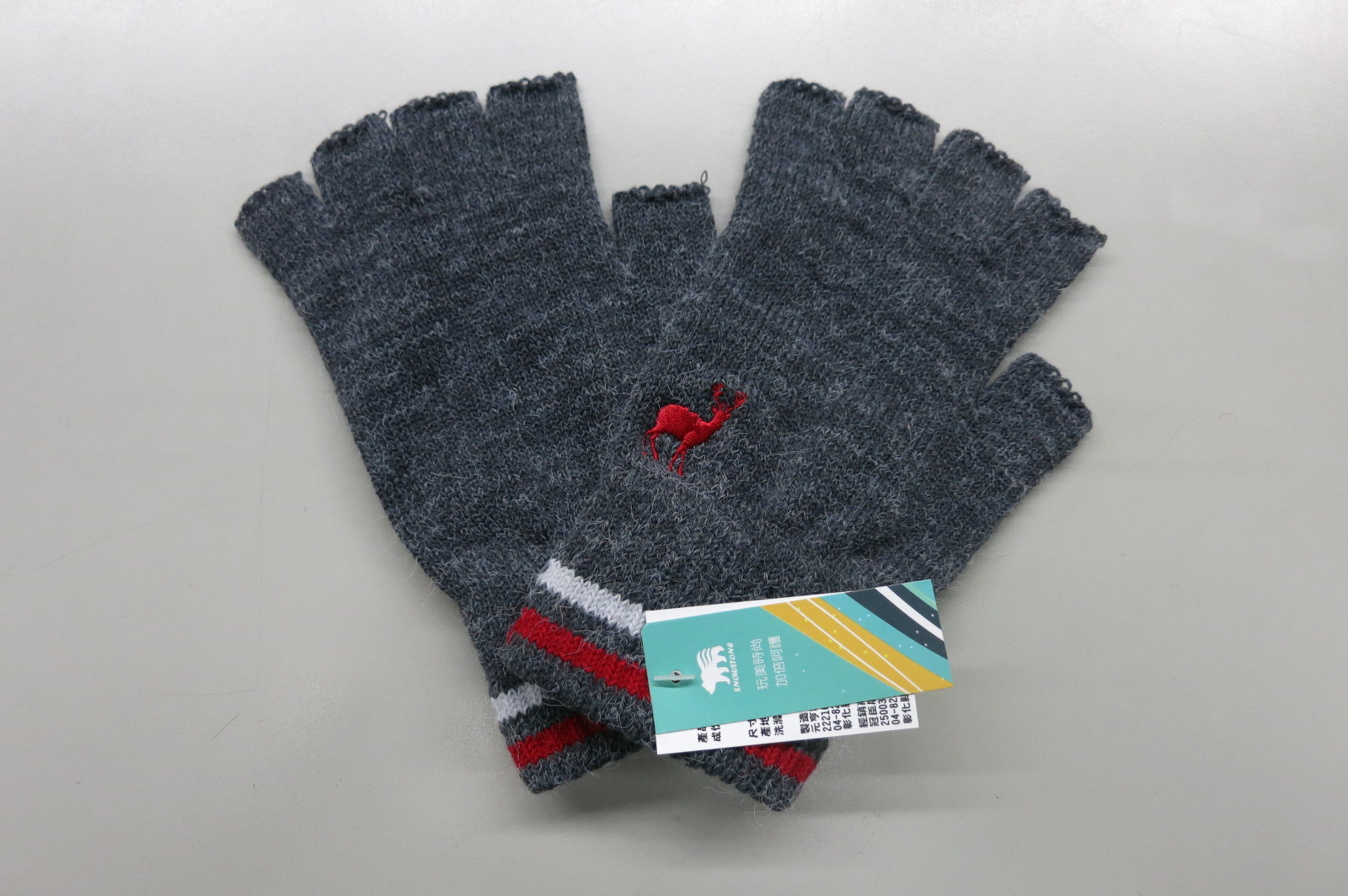 男士條紋麋鹿刺繡手套