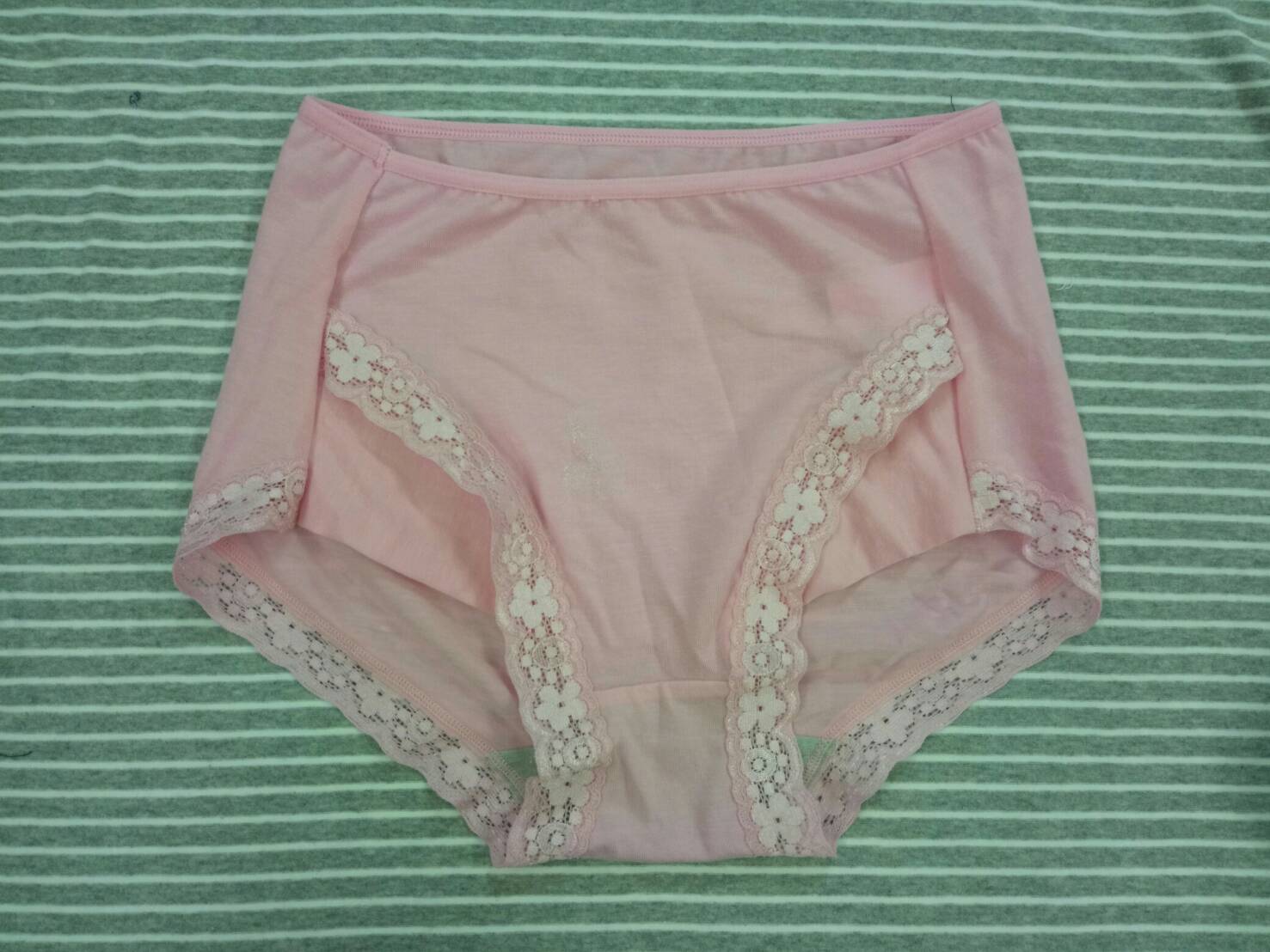 平口蕾絲褲