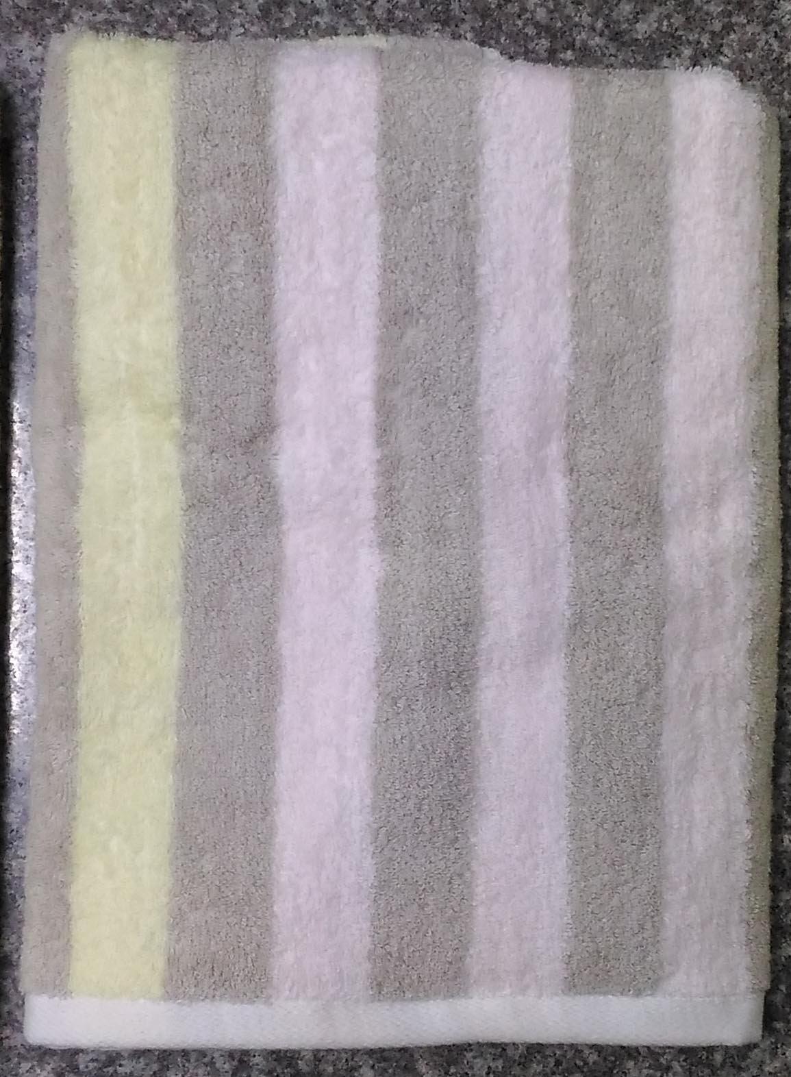 清甜自然條紋浴巾