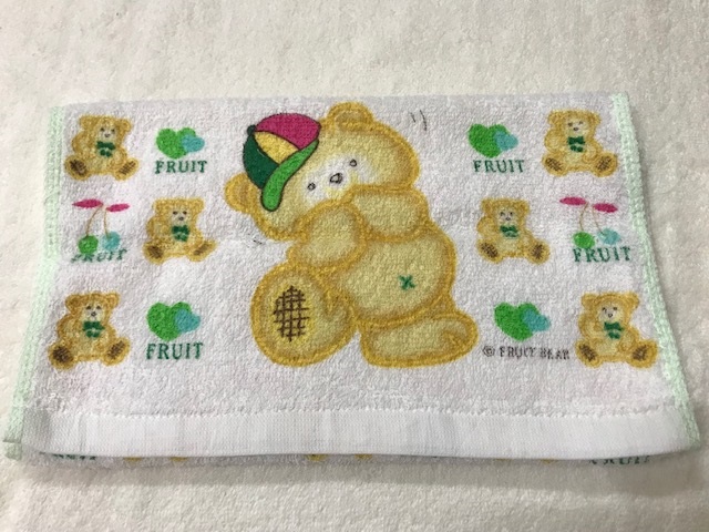 可愛水果熊印花童巾