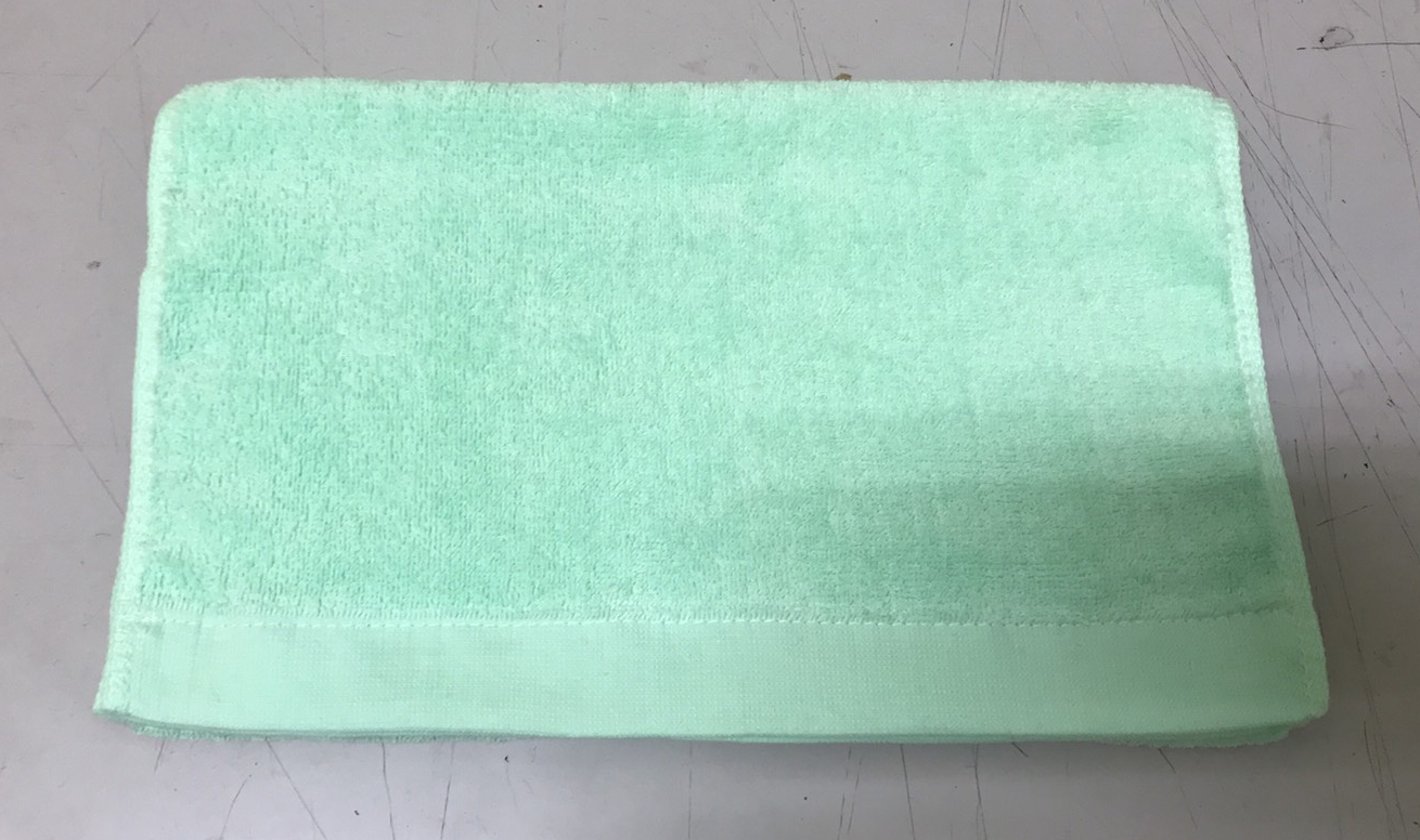 素色毛巾