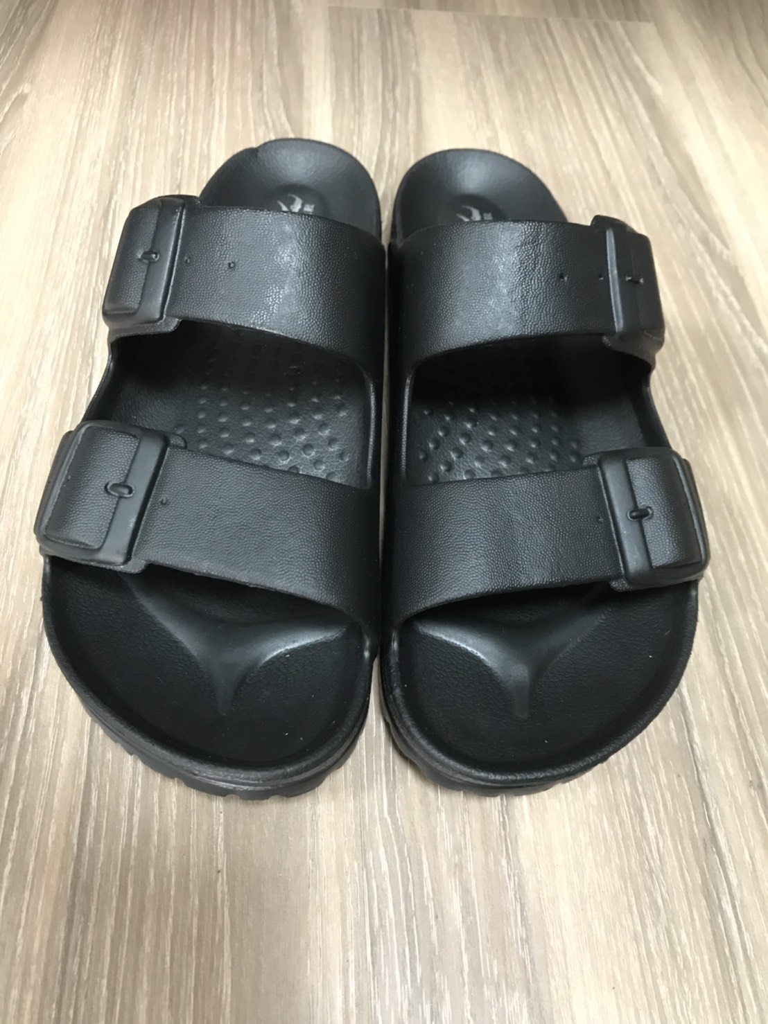 雙扣環休閒氣墊拖鞋
