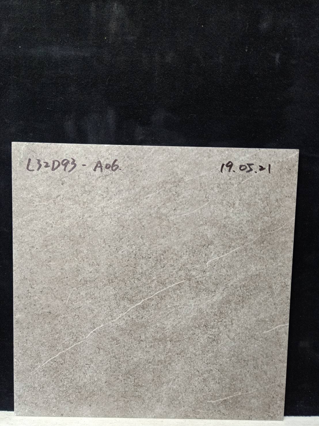 建築陶瓷-I類-內裝地磚 - 陶瓷面磚