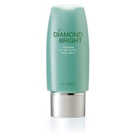 綠迷雅晶鑽淨白輕透隔離乳SPF50★★★