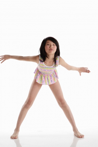 女童泳裝