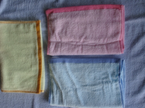 刺繡童巾-愛心