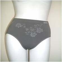 女三角