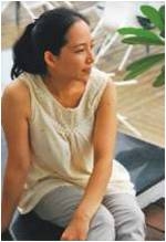 仕女無袖長版緹花針織衫(淺棕)