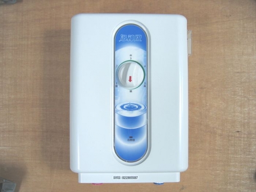 即熱式電熱水器