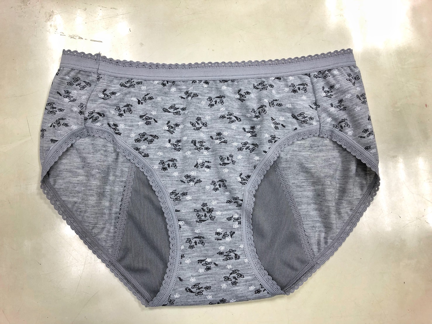印花竹炭生理褲