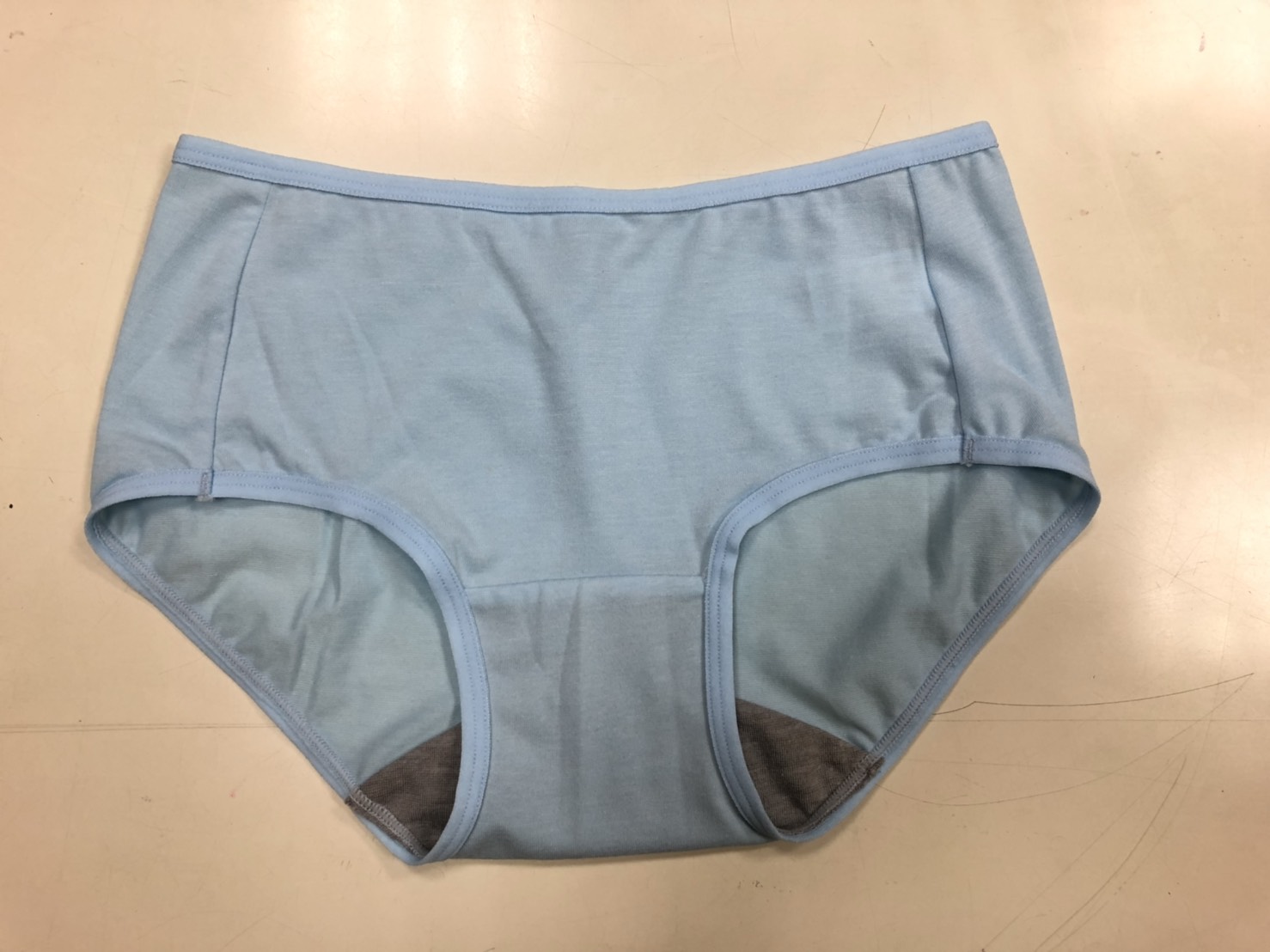 貼身褲