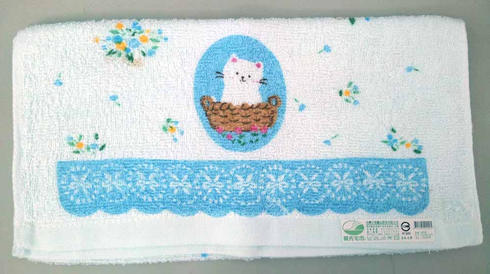 蕾絲小貓印花毛巾