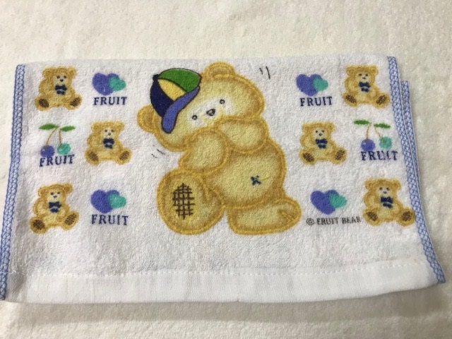 可愛水果熊印花童巾