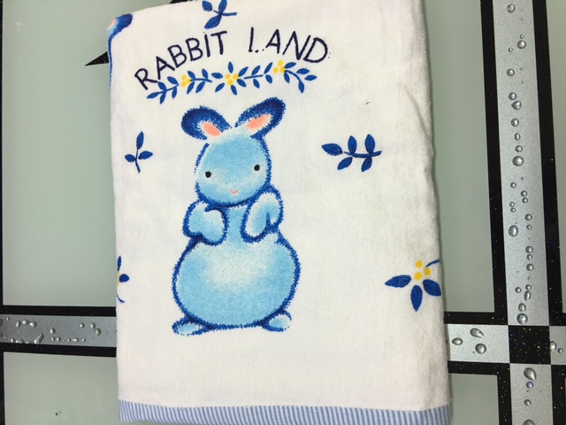 可愛小白兔印花浴巾