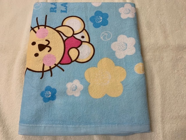 柔美小花兔浴巾