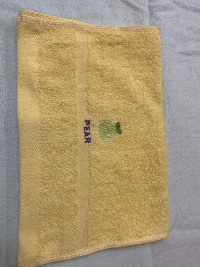 水果王國刺繡童巾