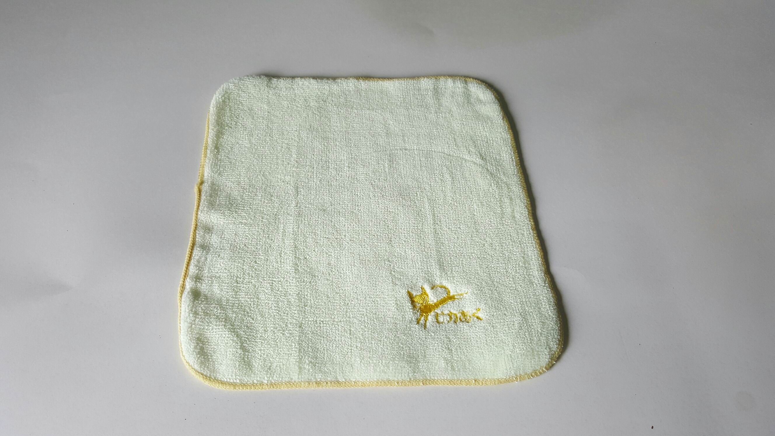 貓咪刺繡小方巾