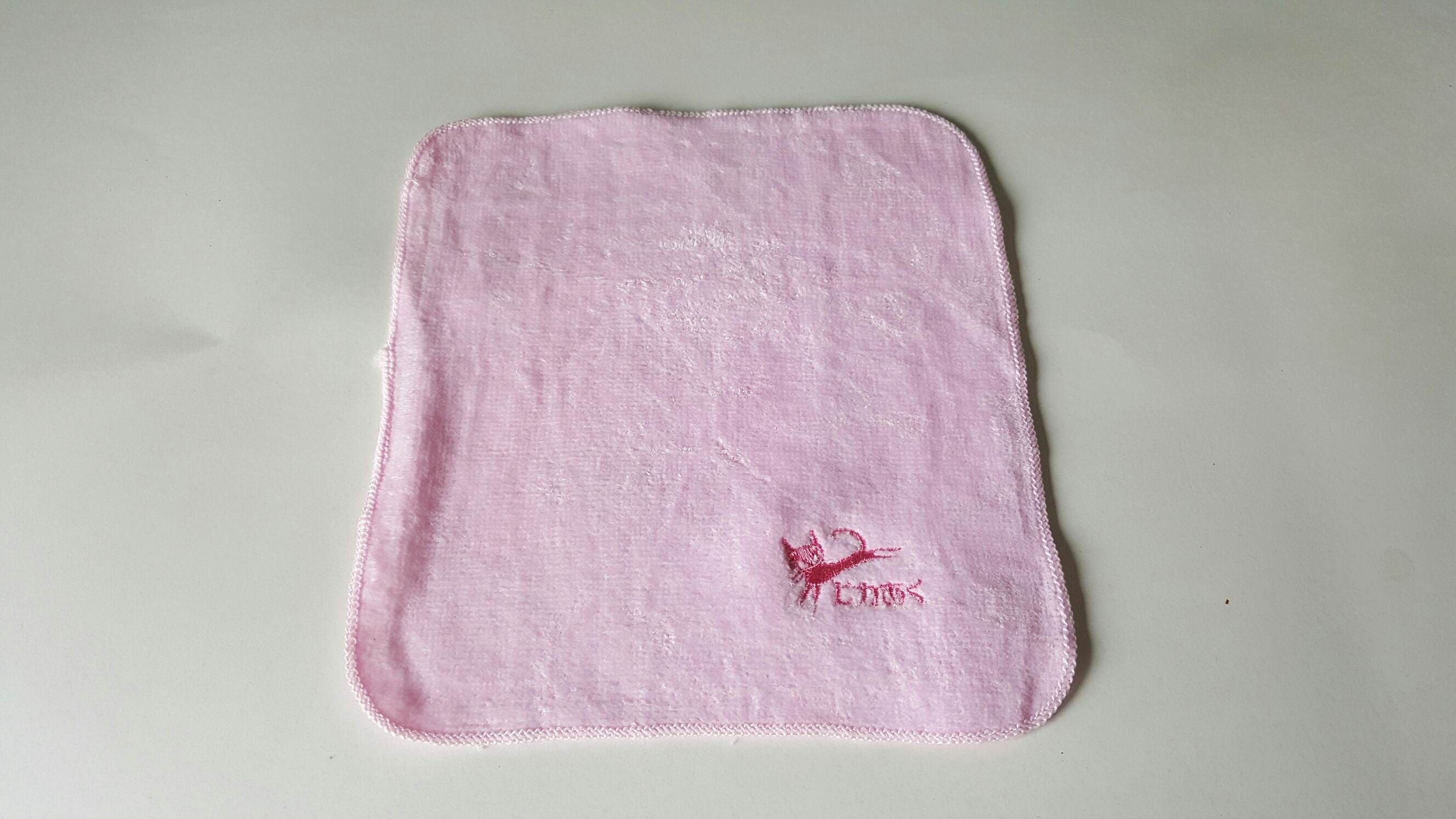 貓咪刺繡小方巾
