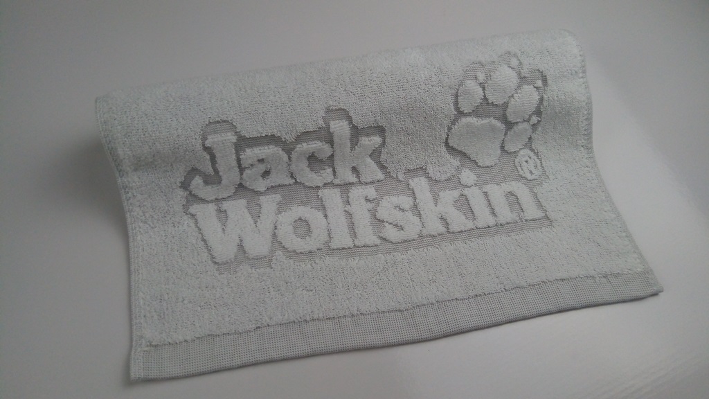 Jack Wolfskin 提花竹炭毛巾