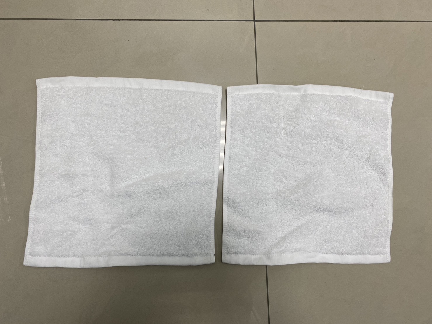 英迪格方巾