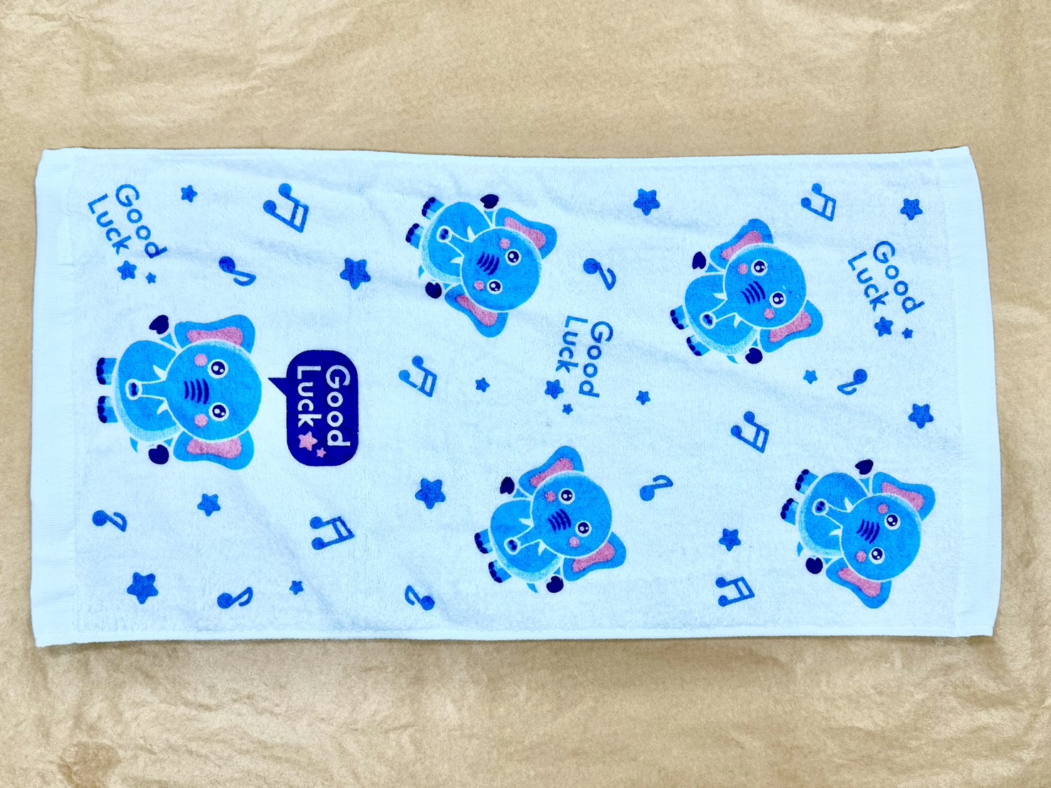 剪絨印花大象童巾