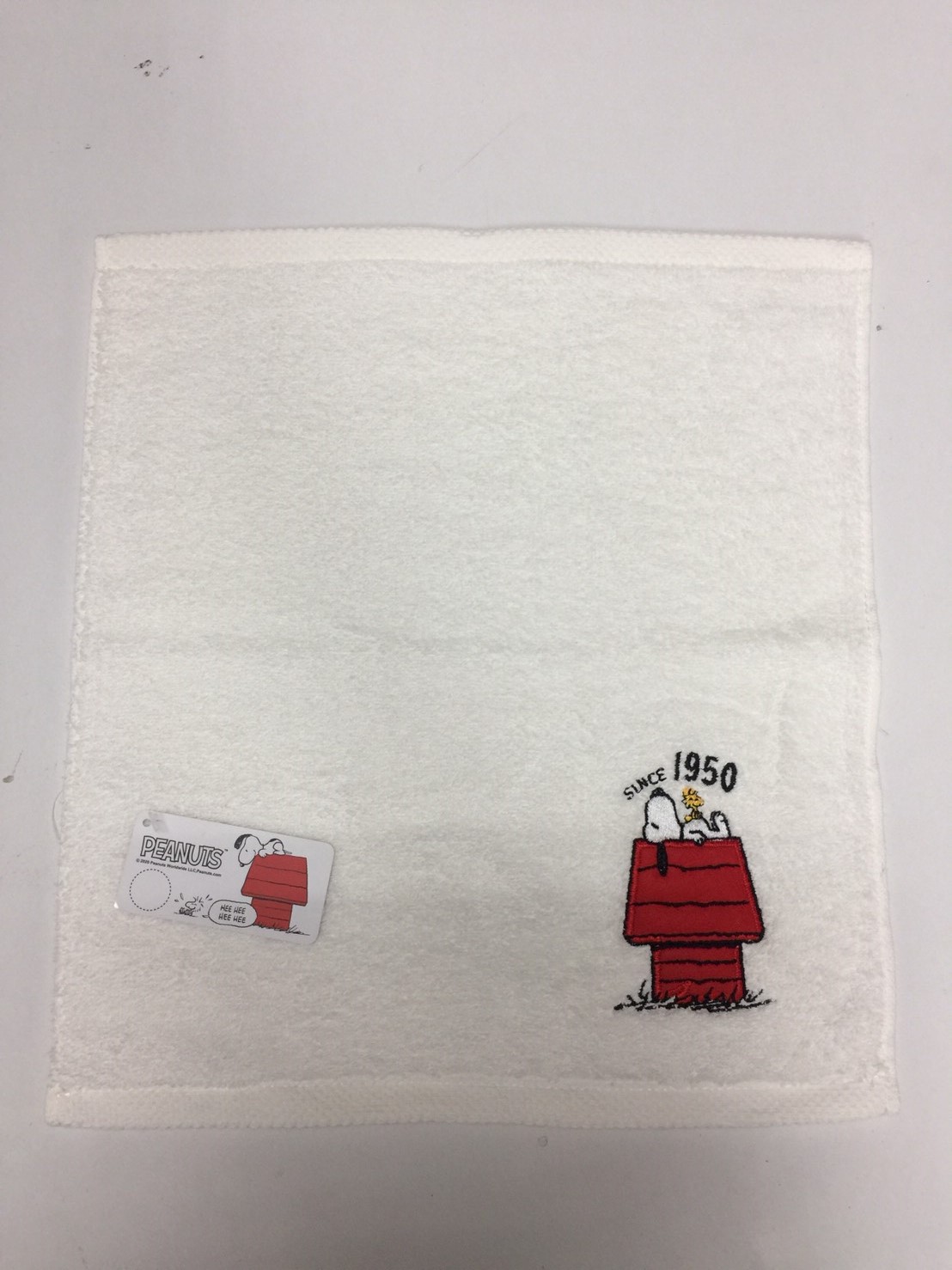SN101-2SNOOPY素色刺繡方巾-史努比
