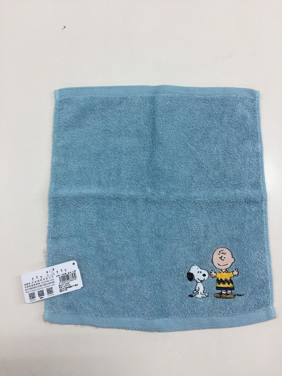 SN101-1SNOOPY素色刺繡方巾-查理