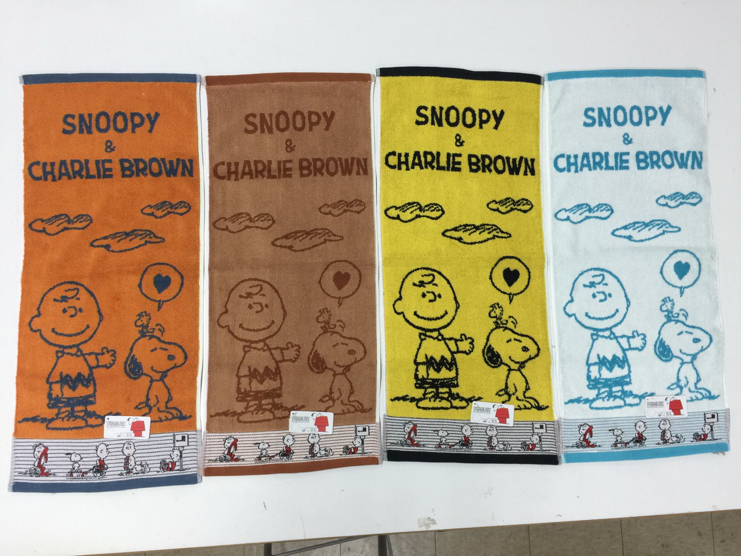 SN304-3SNOOPY色紗緹花毛巾-愛心