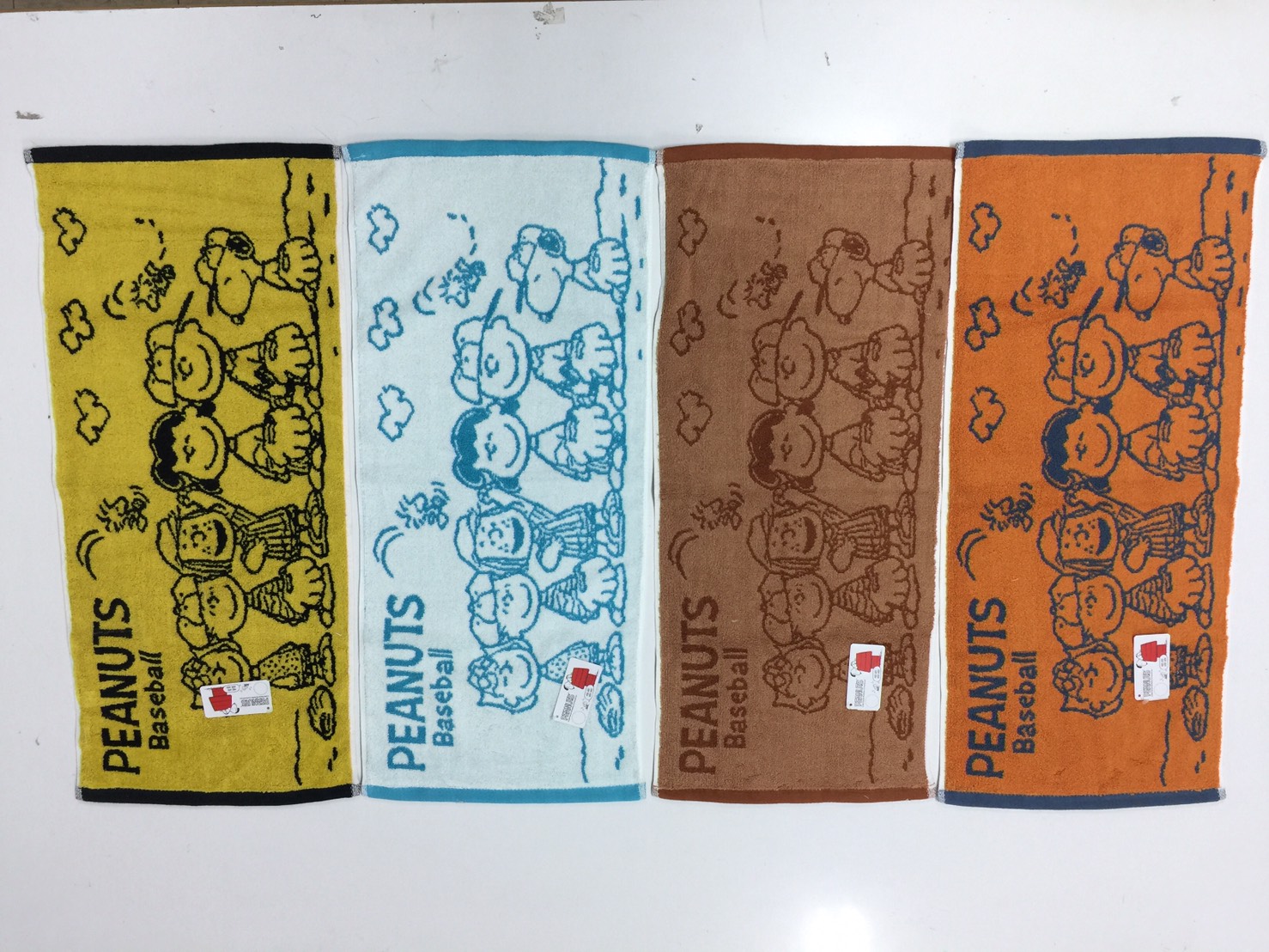 SN305-4SNOOPY色紗緹花毛巾-棒球
