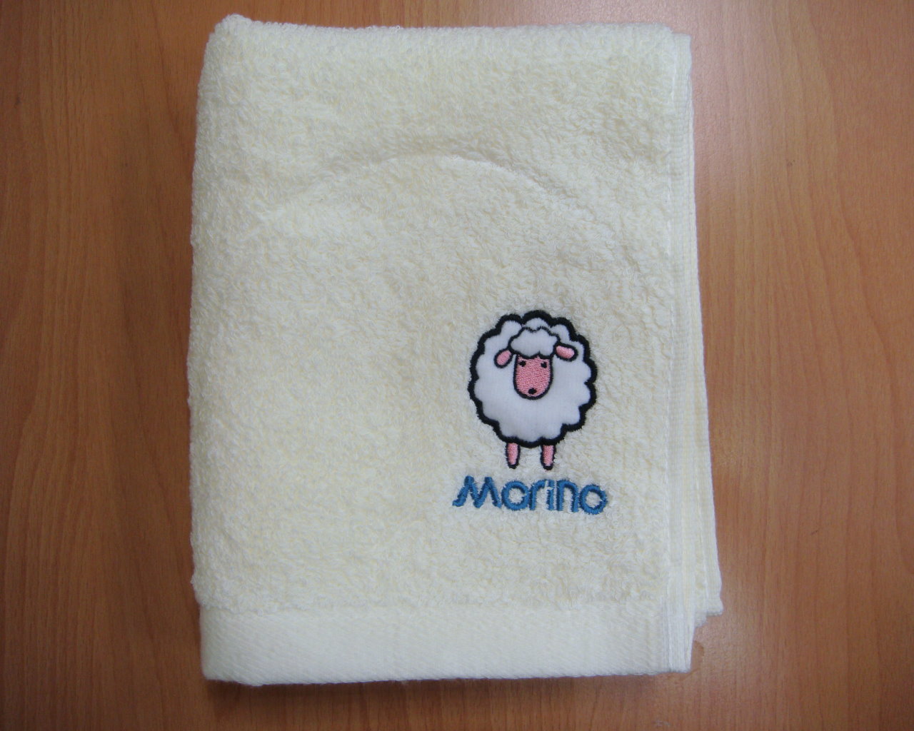MO741素色動物刺繡毛巾