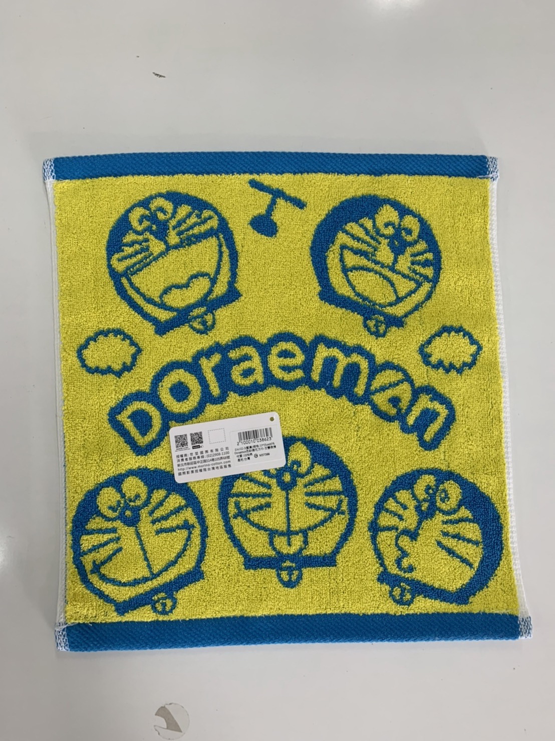 DA102-3Doraemon 色紗緹花方巾-百變表情