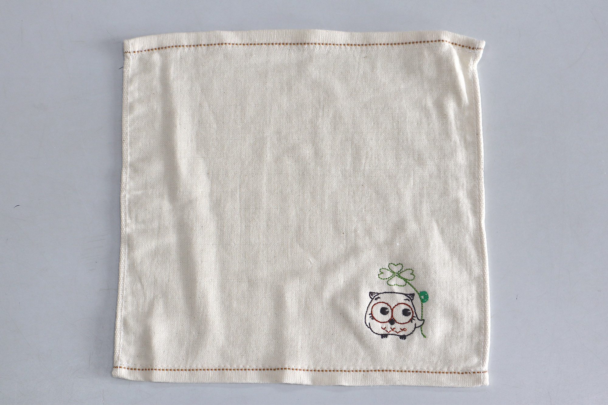 無染動物刺繡紗布方巾-貓頭鷹