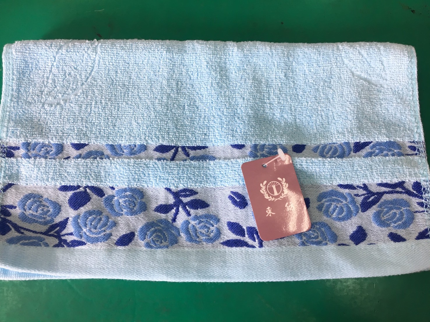 色紗毛巾