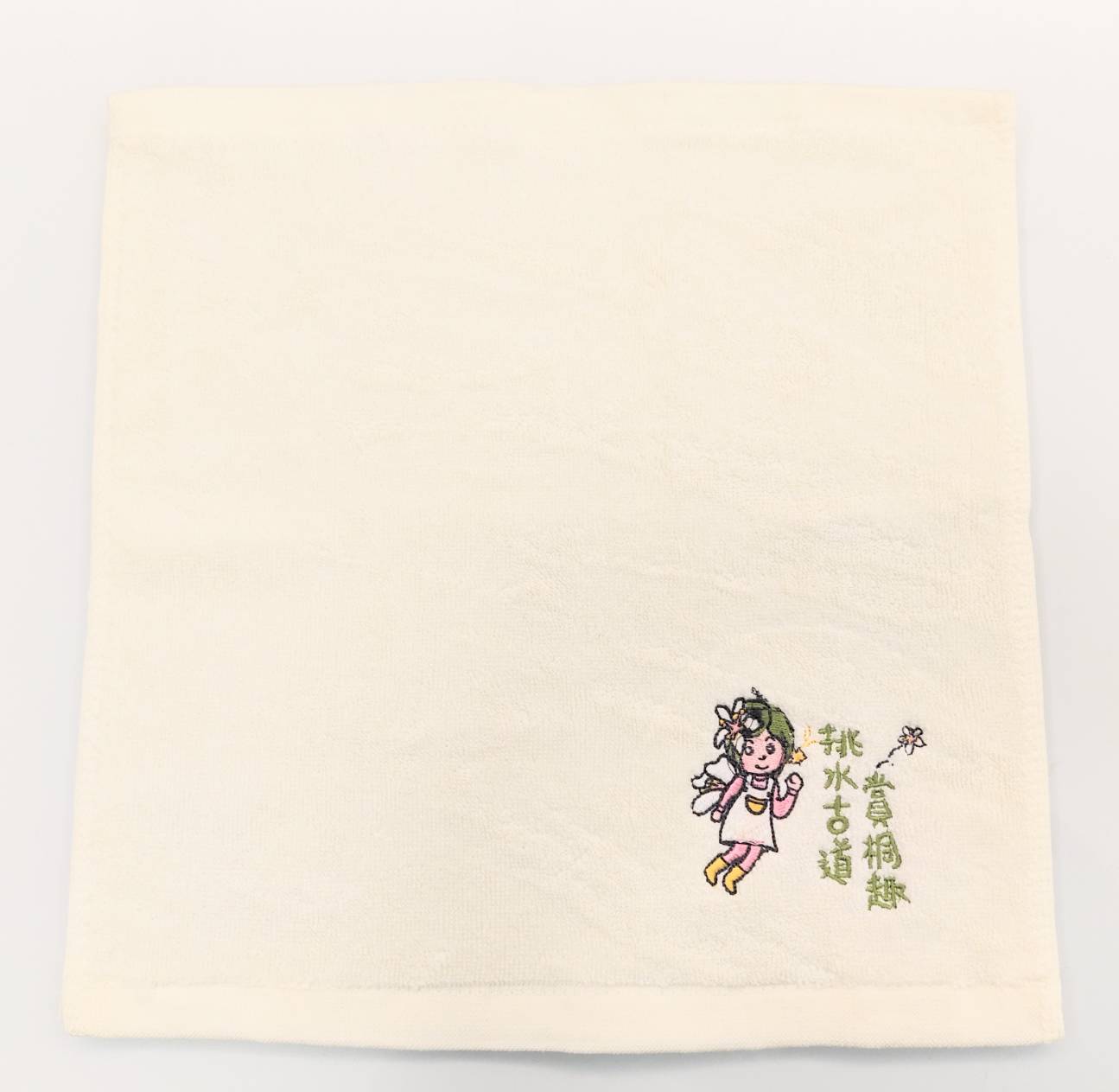 挑水古道賞桐趣刺繡方巾