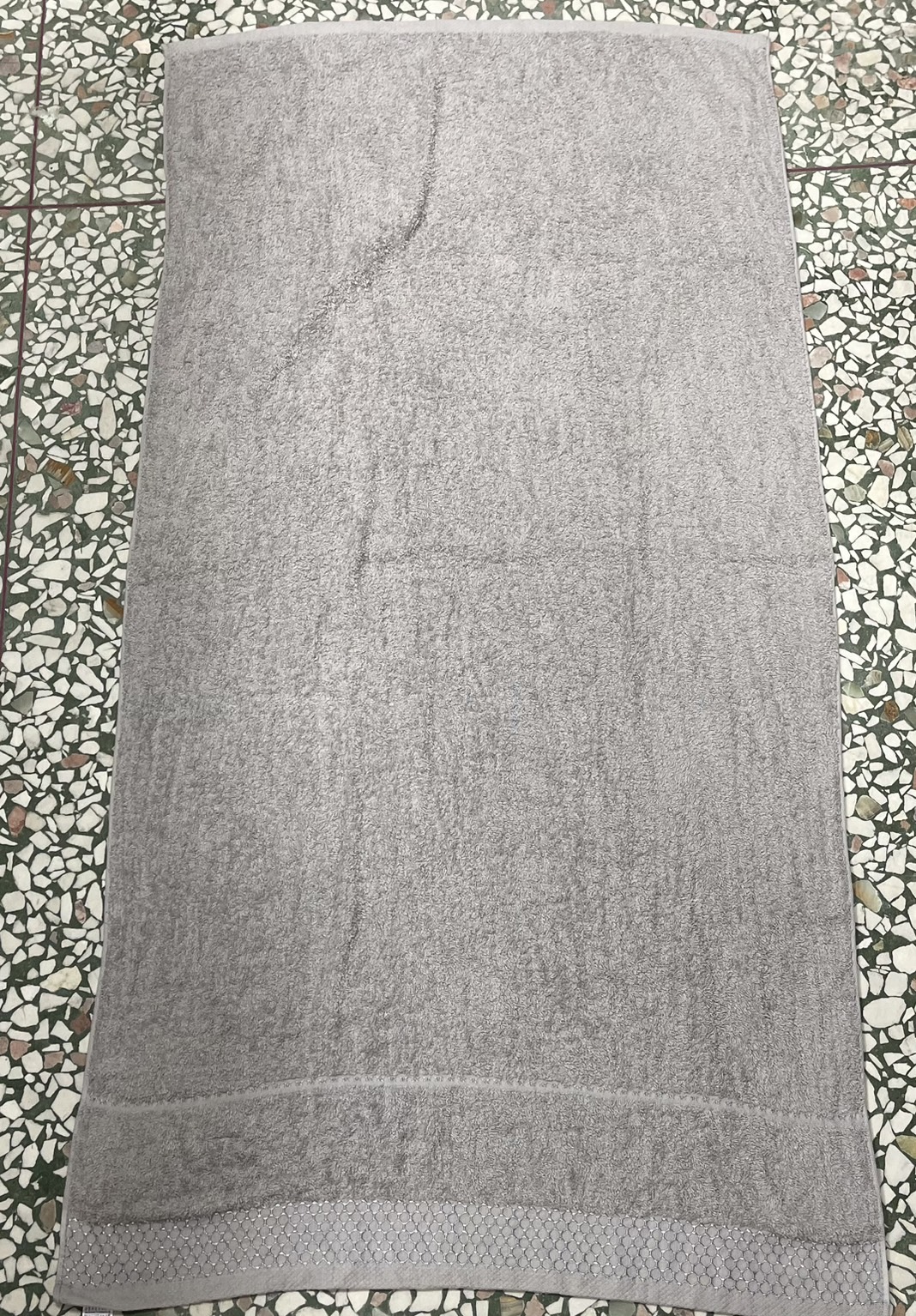 320