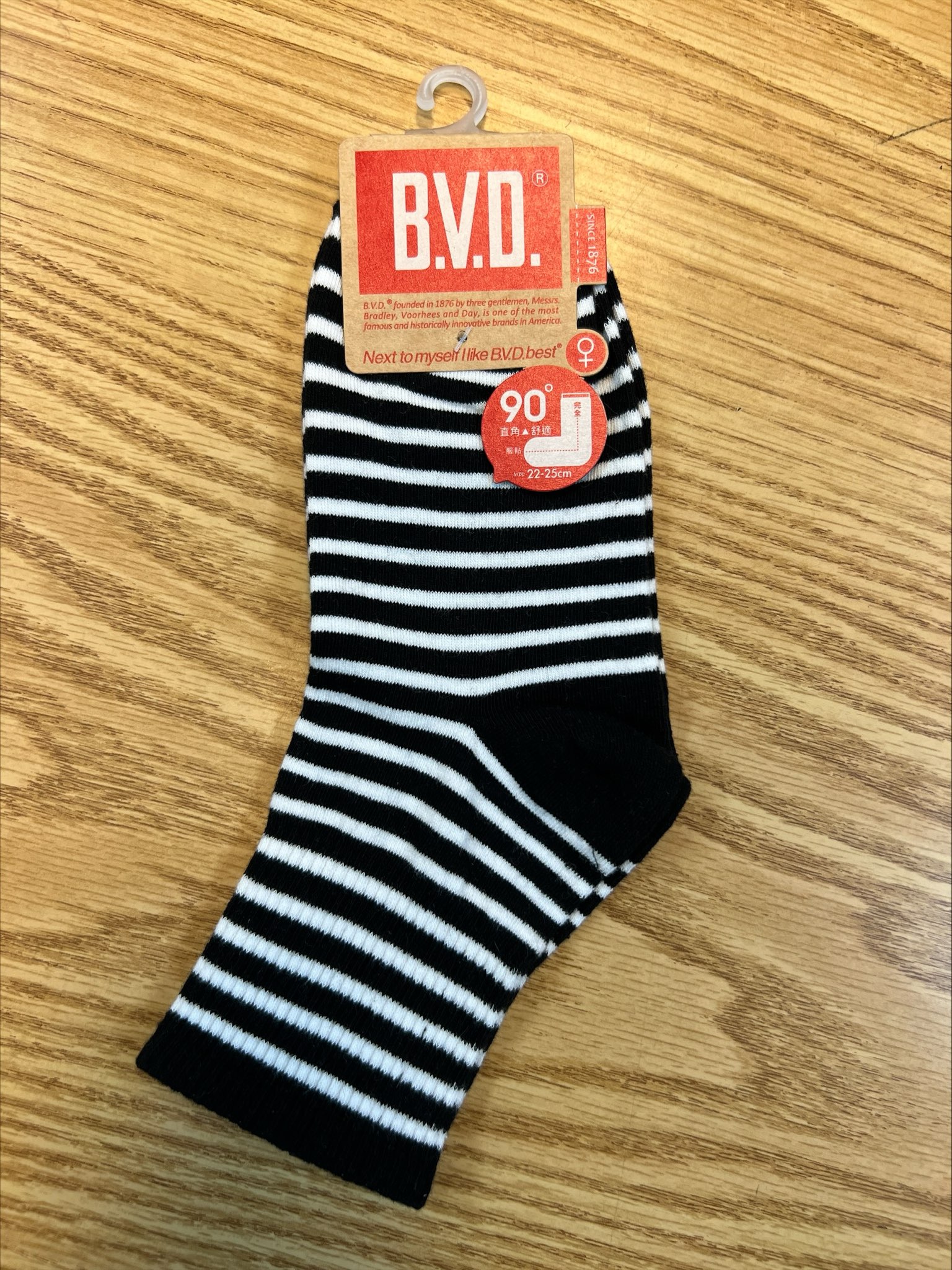 B.V.D.1/2條紋直角女襪