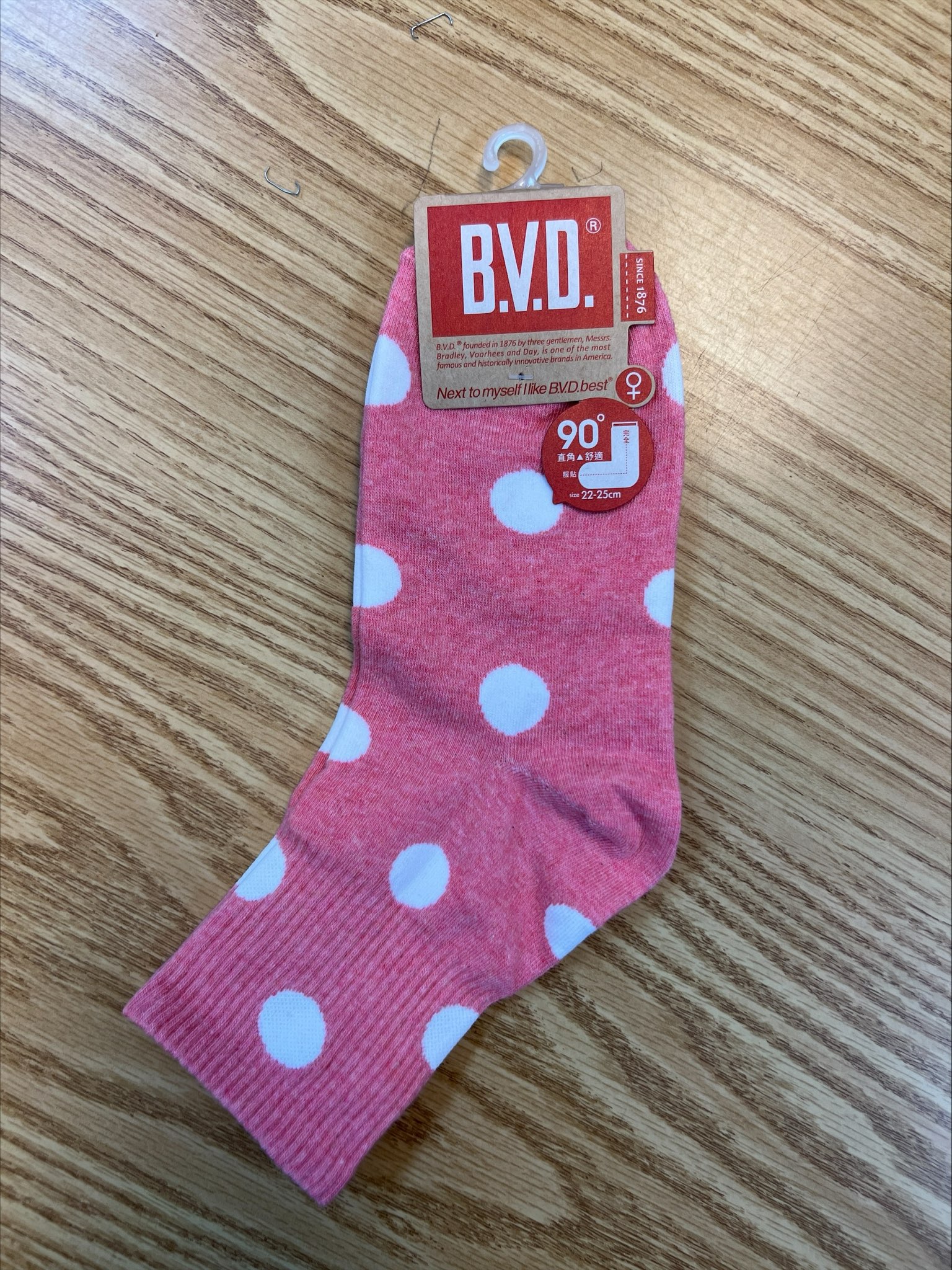B.V.D.1/2圓點直角女襪