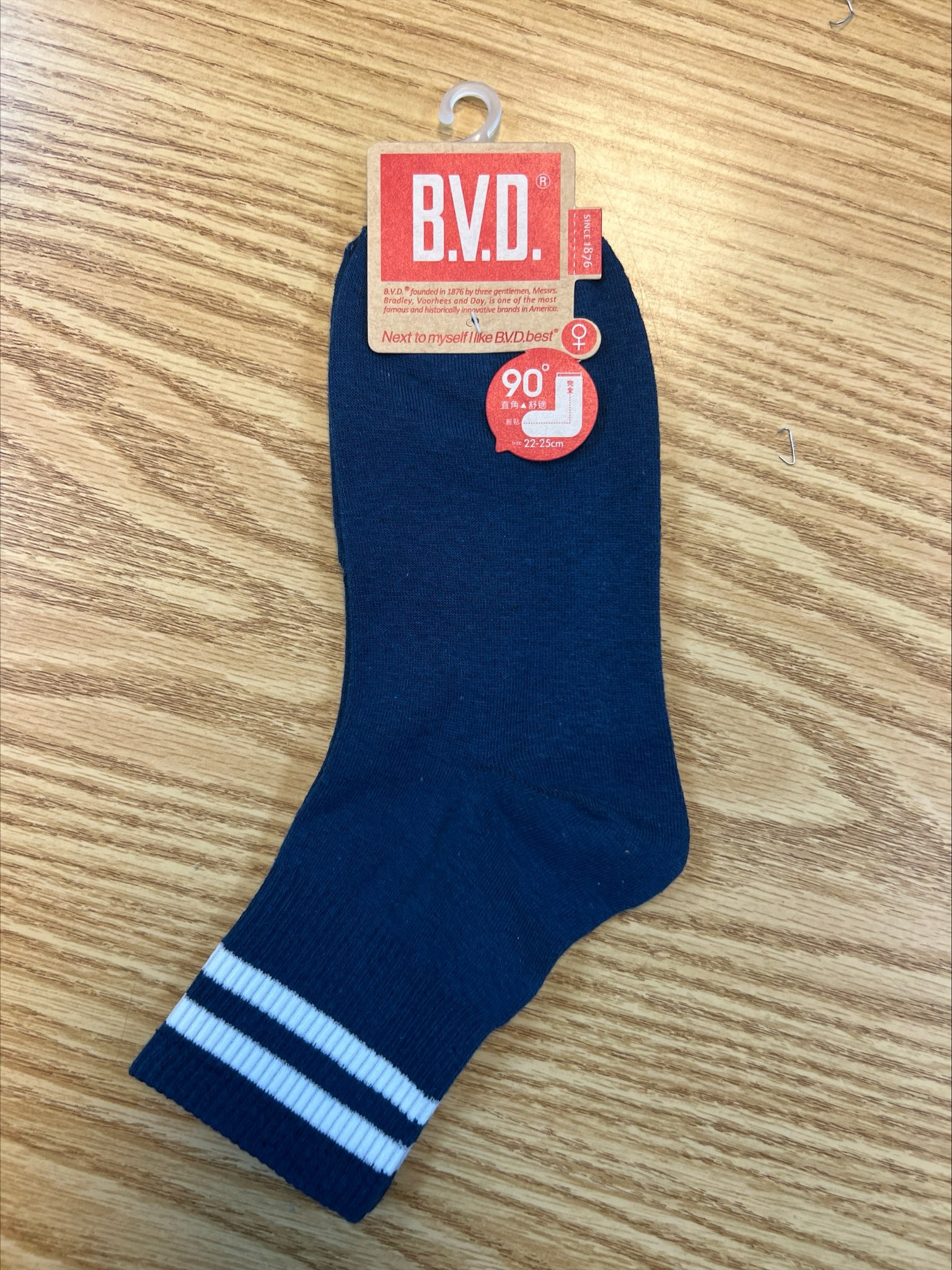 B.V.D.3/4雙條直角女襪