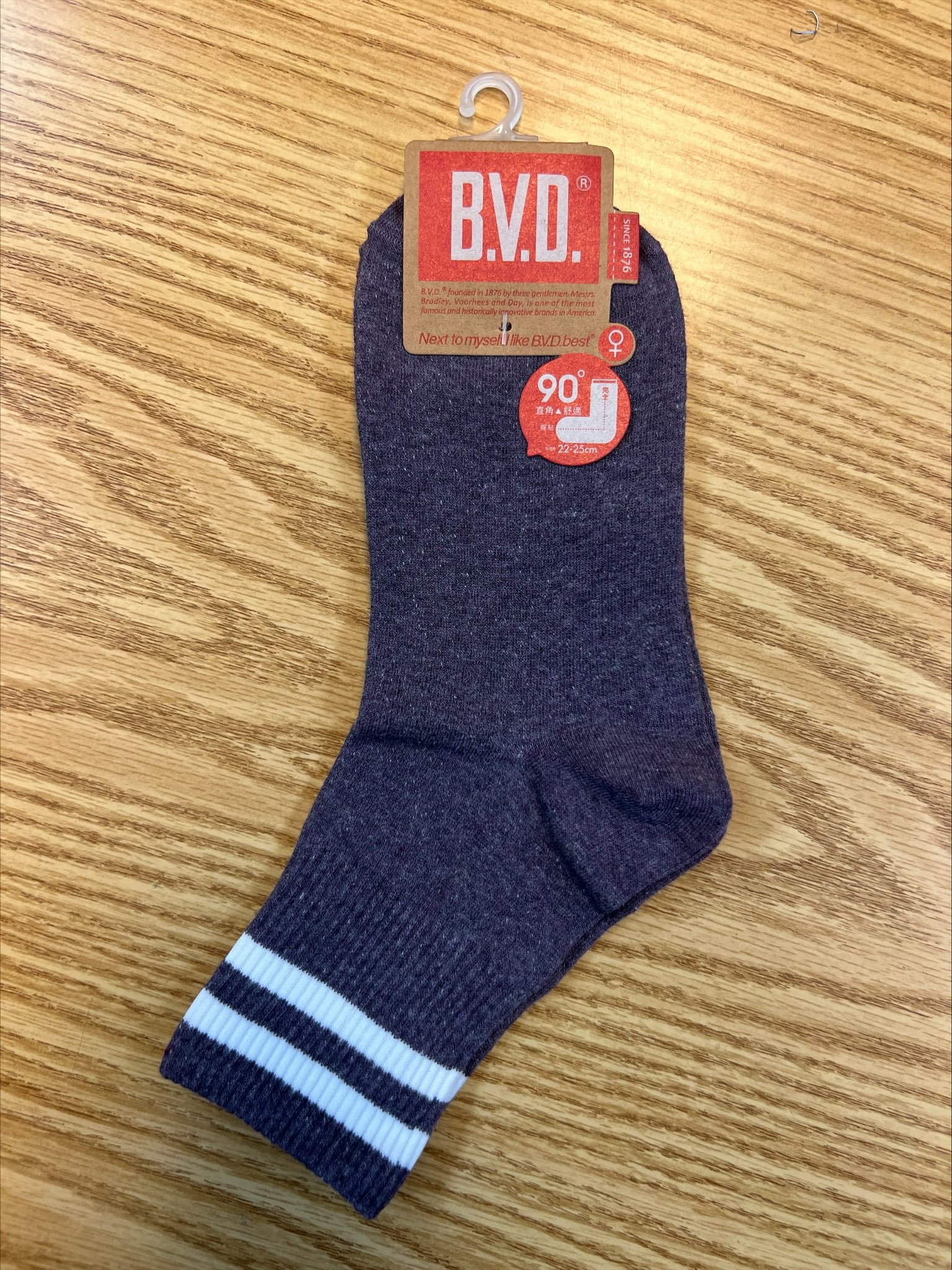 B.V.D.3/4雙條直角女襪