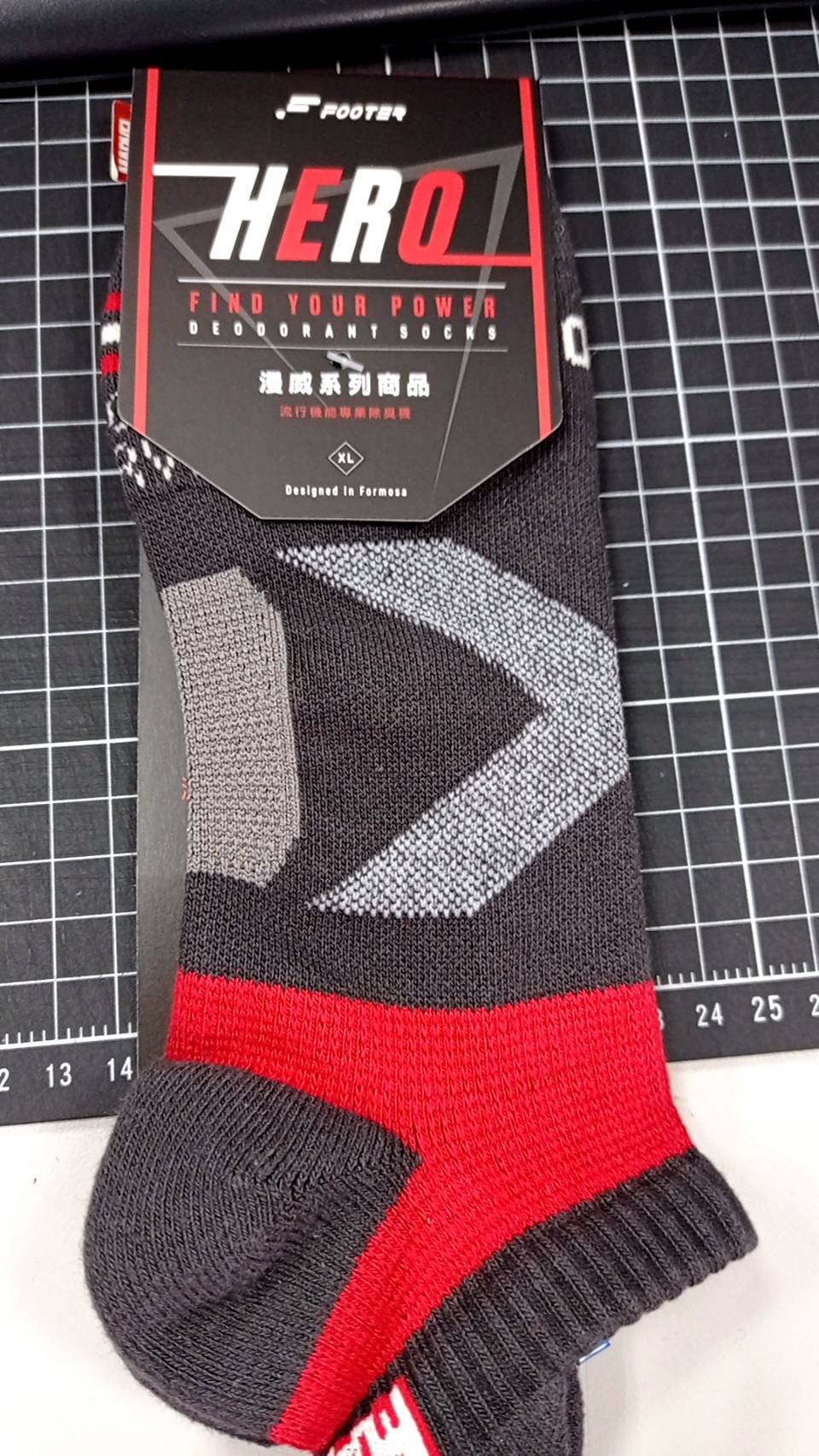 MARVEL．輕壓力襪經典LOGO款（男）XL	