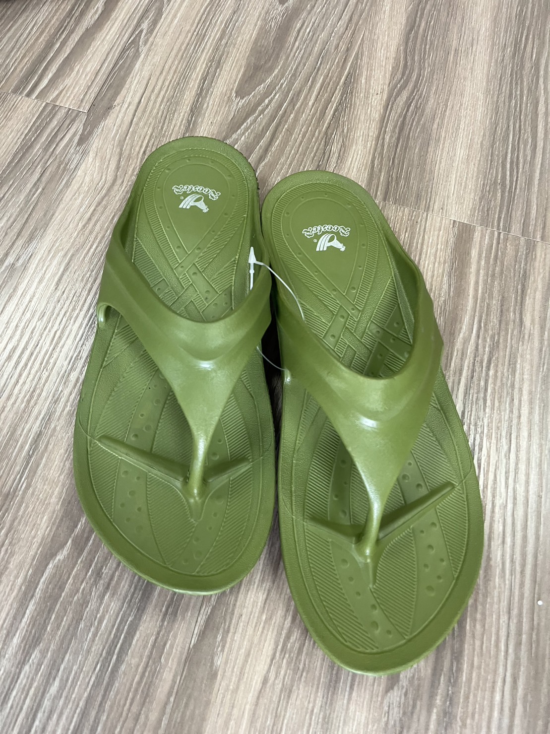 夾腳拖